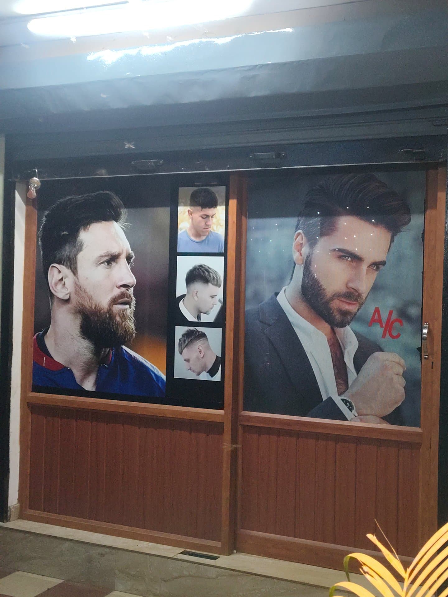 Lumiere Gents Saloon interior and styling stations