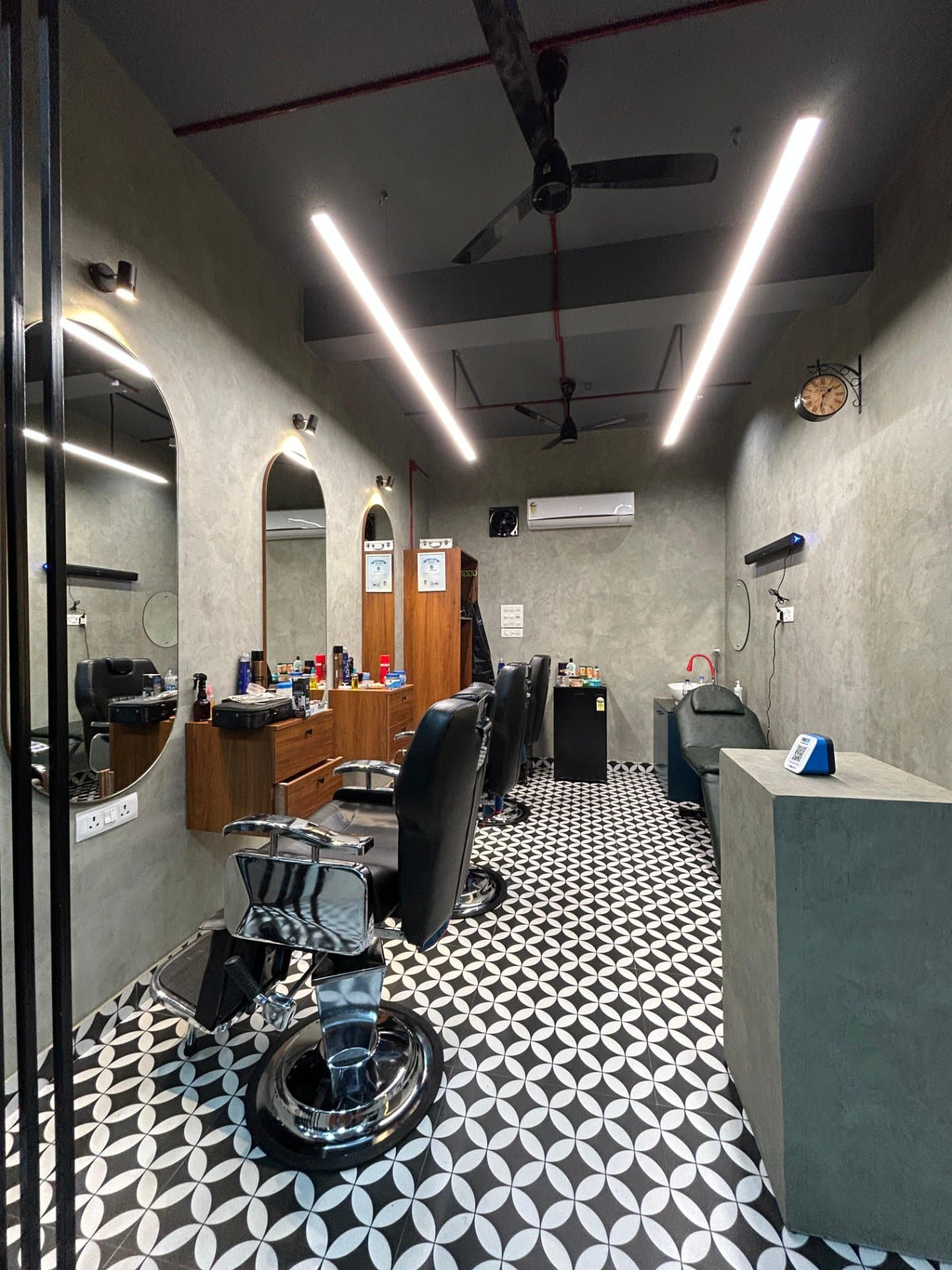 Diamond Salon interior and styling stations